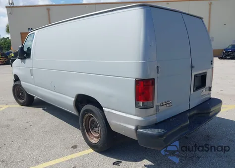 2014 Ford E-150 Commercial z USA, uszkodzony, nr VIN 1FTNE1EW0EDB05700